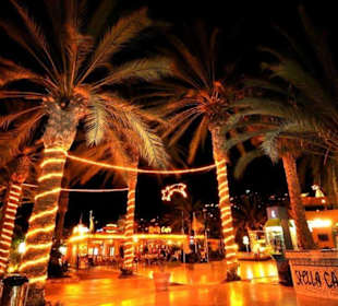 Links het strand,rechts Stella Jandia Resort.