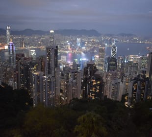 Ausblick Victoria Peak bei Nacht