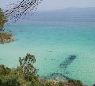 Wunderschönes klares Wasser