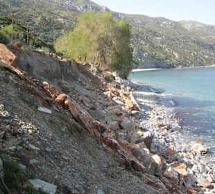 Strasse und "Strand" nach dem Winter