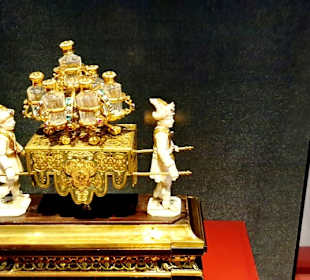 Miniaturarbeiten Elfenbein Gold