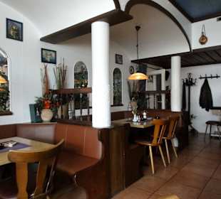 Blick in die Gasträume des Restaurant Mykonos