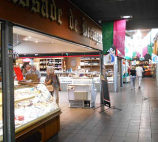 Markthalle Les Halles Centrales