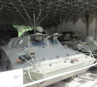 Im Freigelände des Militärmuseums Lesany