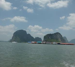 Richtung Zigeuenerdorf