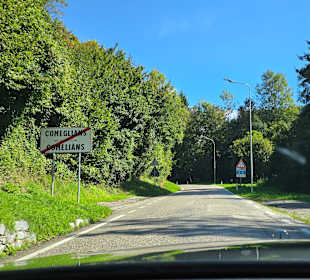 Umleitung z.Plöckenpass nach der Ortschaft
