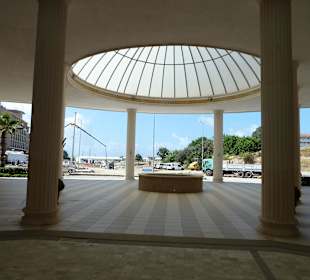 Blick aus dem Center Richtung Strand