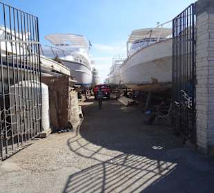 Eingangstor zur Werft