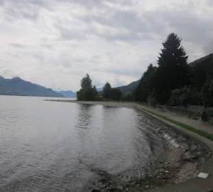 An der Seepromenade Dongo