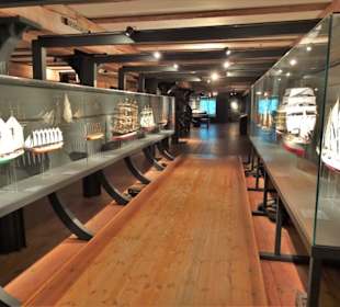 In der Abteilung "Schiffe unter Segeln"