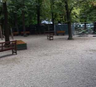 Spielplatz am Chinesischen Turm