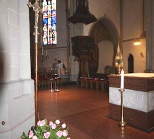 Blick in das Kirchenschiff