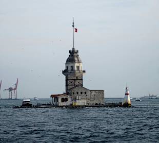  Leander-Turm (Kiz Kulesi)
