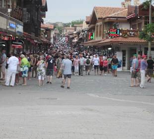 Side Haupteinkaufsstrasse