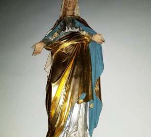 Wunderschöne Heiligenfiguren