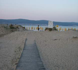 Steg zum Sonnenstrand