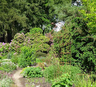 Spaziergang durch den Botanischen Garten Bremen