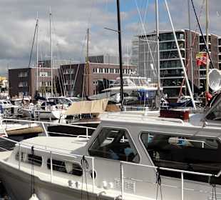 Impressionen vom Streifzug durch die Marina