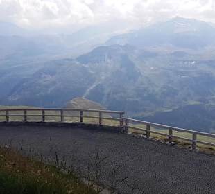 Die Auffahrt mit Blick