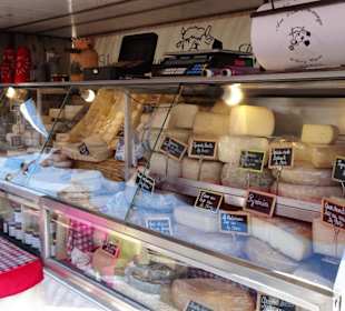 Impressionen vom Wochenmarkt Saint-Cyprien-Plage