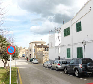 Parkmöglichkeit ausserhalb