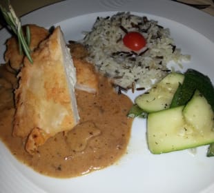 Hauptgericht: Hähnchenbrust mit Wildreis