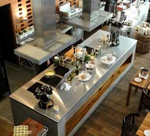 Die offene Küche des Presse Bar Cuisine