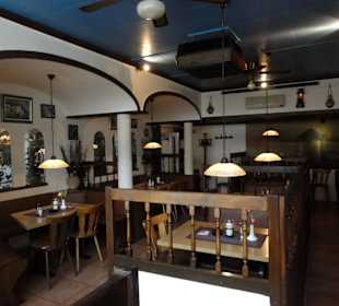 Blick in den Gastraum des Restaurant Mykonos