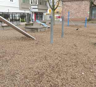Spielplatz vor der Kirche St. Stephan