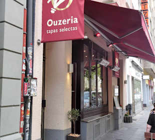 Außenansicht der Ouzeria