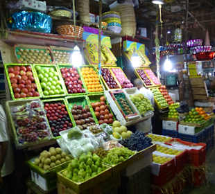 Im Frischmarkt, es gab alles frisch