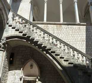 Treppe zum Obergeschoss