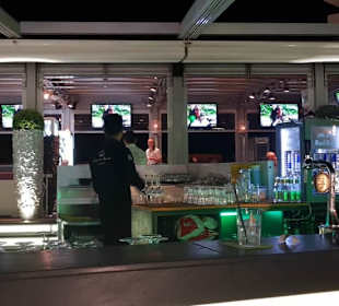 Schmuck, Warengeschäfte