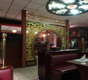 Beim Abendessen im China-Restaurant Wu