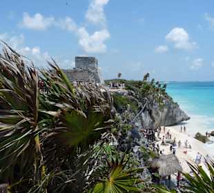 Schloss mit dem Blick zum Meer