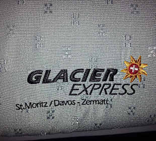 Kopfstütze im Glacier Express