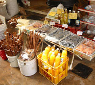 Hier gibts fast alles: Mini Market