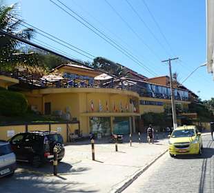 Mit dem Trolleybus durch Buzios