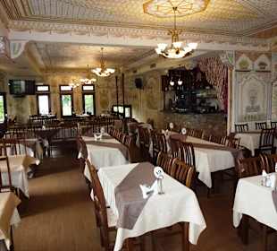 The Mansion Taverne