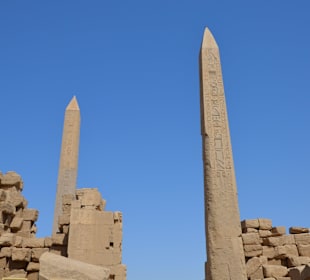 Karnak Tempel Obelisk