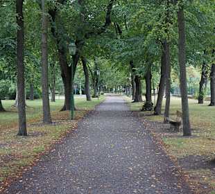 Weg von der Bräuhausgasse in den Stadtpark