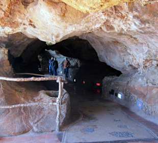 Ausflug in eine "echte" Piratenhöhle - jetzt Bar 