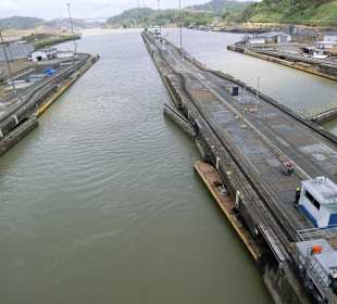 Ausfahrt aus der Schleuse