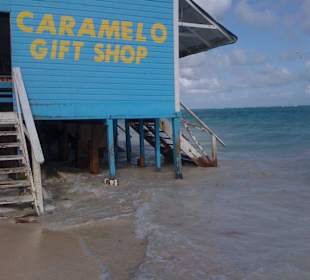 Souvenir Shops am Strand