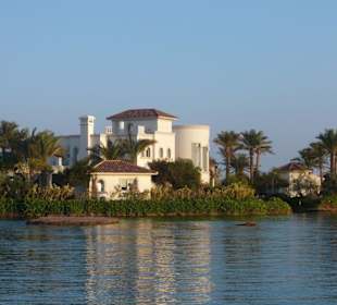 Villen rund um die Lagunen