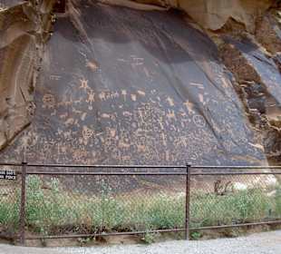 Newspaper Rock