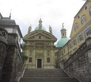 Der Dom (15. Jh.) mit dem Landplagenbild