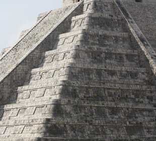 Große Pyramide in Chichen Itza