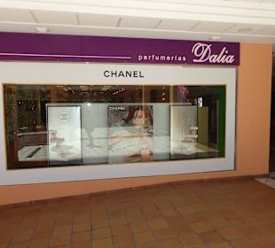 Geschäft im Untergeschoss