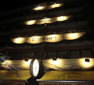 Im Veermaster auf Sankt Pauli, Außenansicht